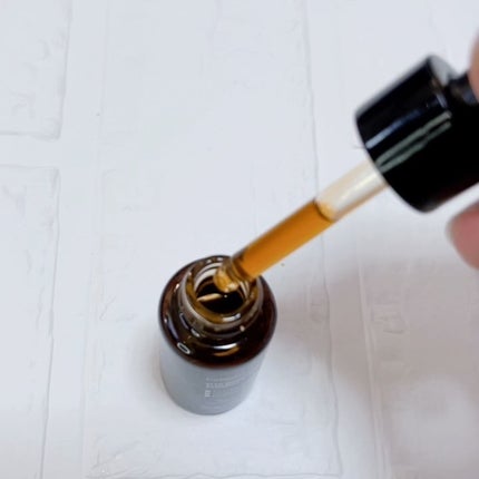 ビタホワイトニングシナジーC.E.F.アンプル/Celladix/美容液を使ったクチコミ(4枚目)