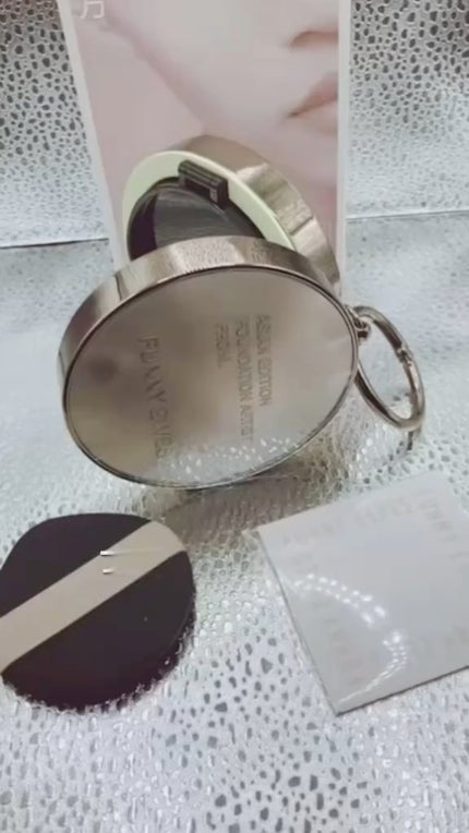 ロングウェア エア クッションファンデーション/FUNNY ELVES方里/クッションファンデーションの人気ショート動画