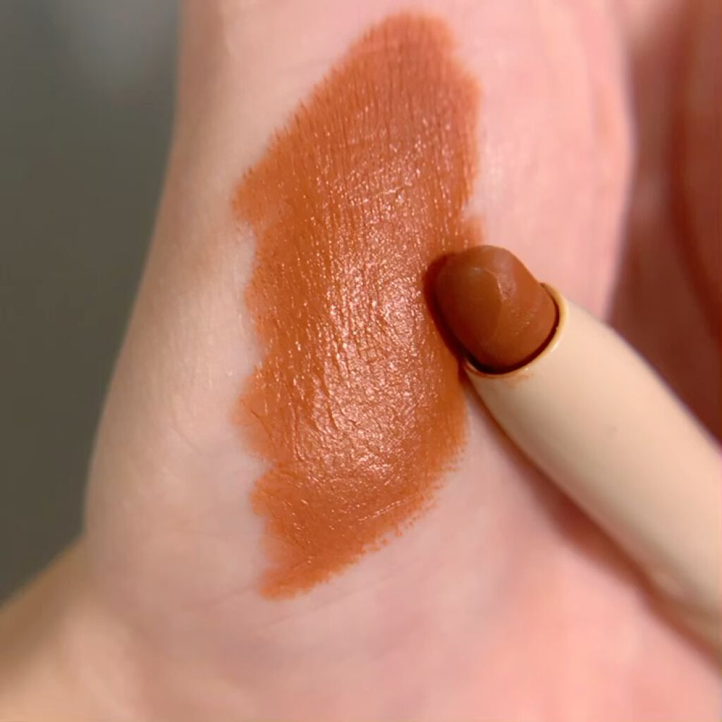 フロレットナイスリップスティックペンシル/FLORTTE/口紅の動画クチコミ1つ目