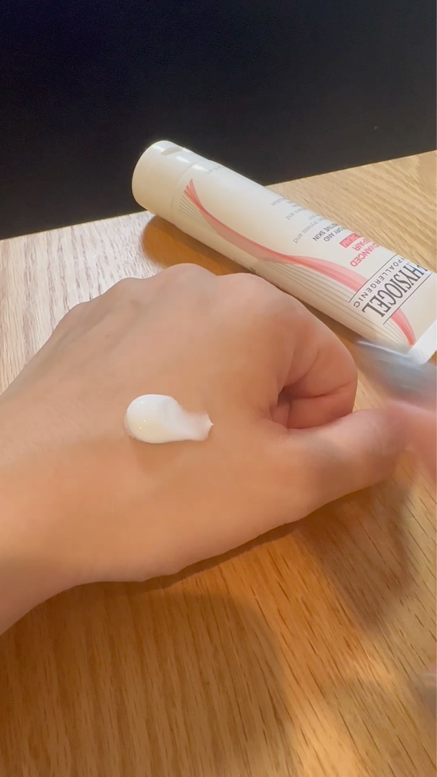 レッドスージングAIクリーム/PHYSIOGEL/フェイスオイルを使ったクチコミ（3枚目）