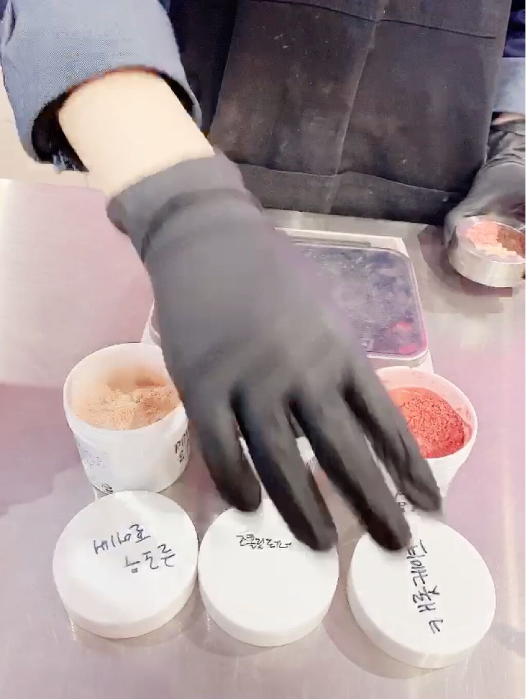 espoir パウダー アンドプレイのクチコミ「【espoir】powder and play

espoirの江南のショールームでは
好みの.....」（3枚目）