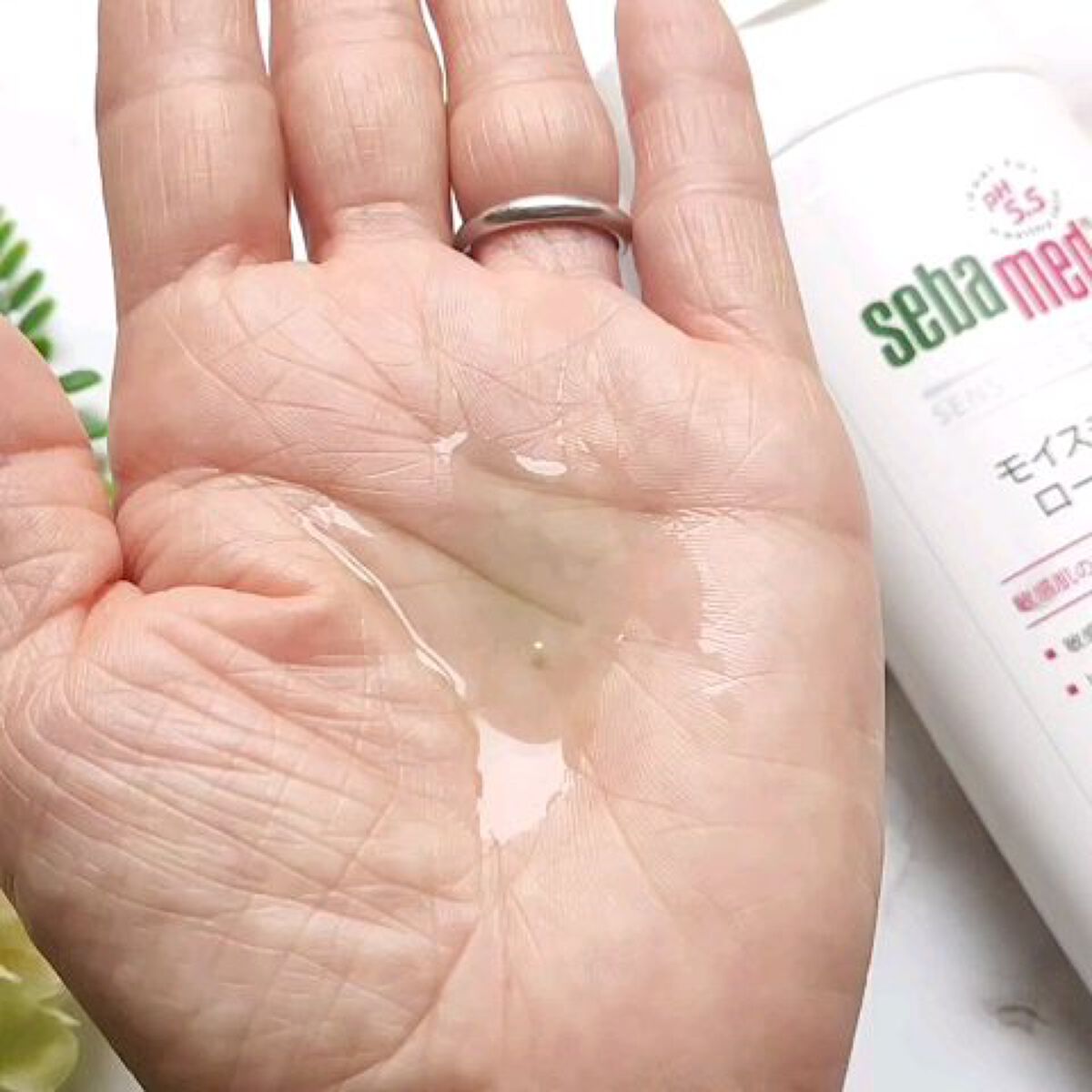 モイスチャーローション/セバメド/化粧水の動画クチコミ4つ目