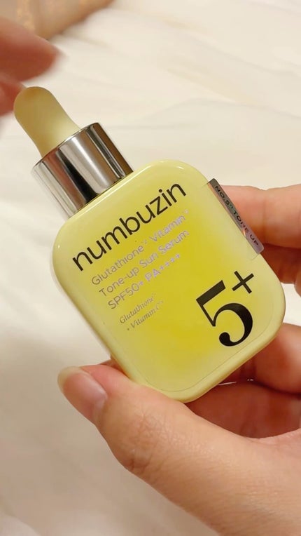 5番 白玉グルタチオンCトーンアップベース SPF50+ PA++++/numbuzin/化粧下地の人気ショート動画