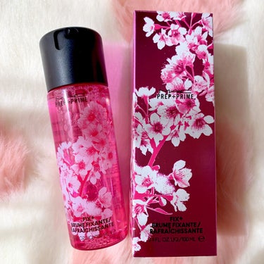 M・A・C フィックス+ CBM WILD CHERRY COLLECTIONのクチコミ「プレゼントで頂いたMACのフィックス+ CBM WILD CHERRY COLLECTIONで.....」（1枚目）