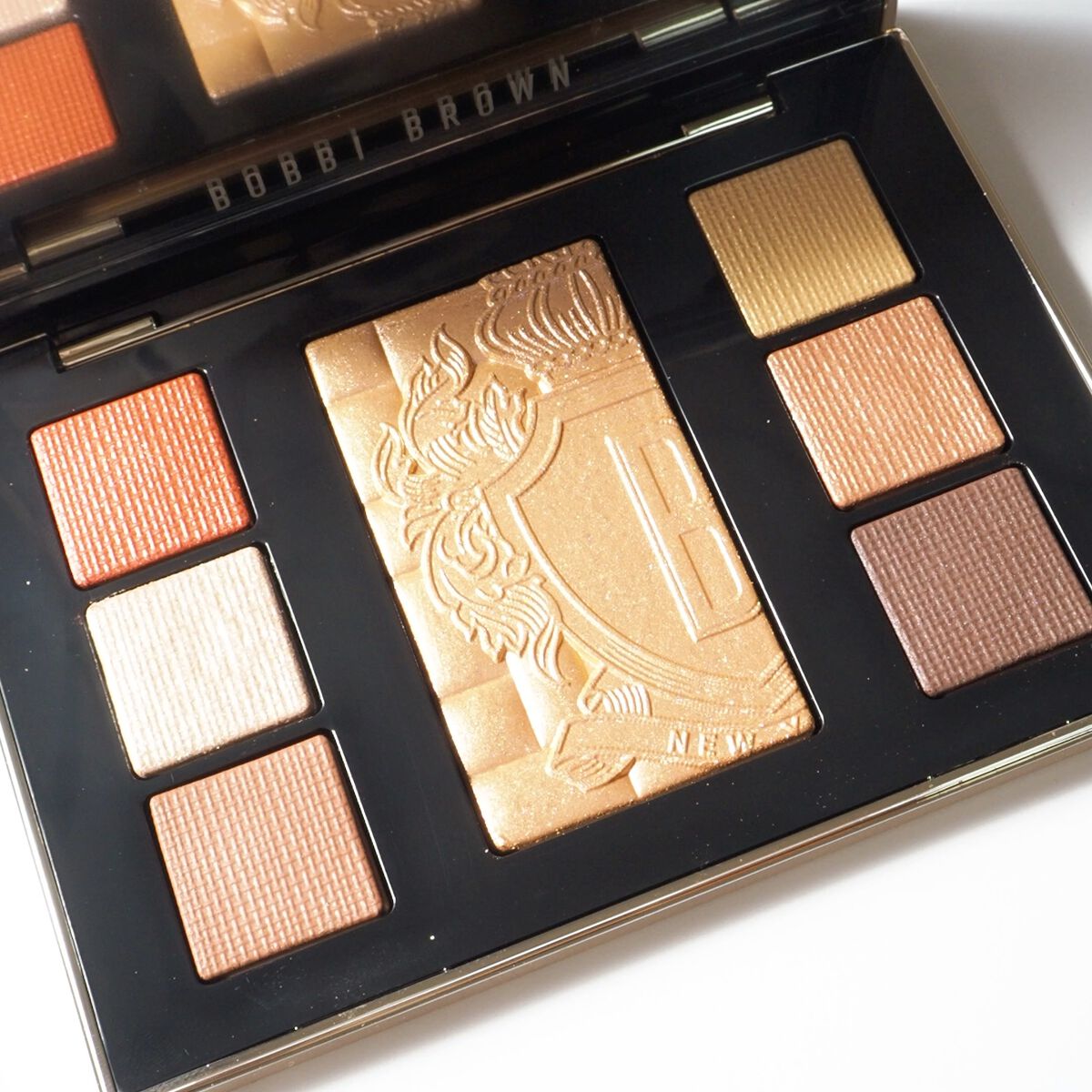 リュクス アイ & チーク パレット/BOBBI BROWN/アイシャドウパレットを使ったクチコミ（1枚目）