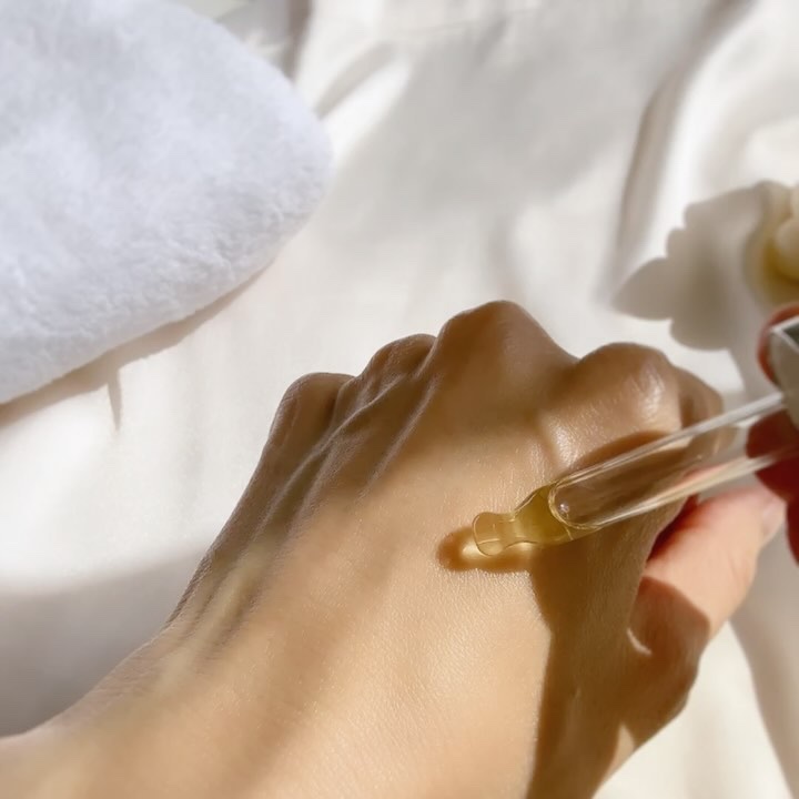 ナイアード アルガンオイル/ナイアード/フェイスオイルを使ったクチコミ（3枚目）