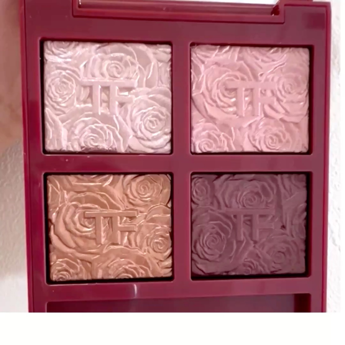 アイ カラー クォード/TOM FORD BEAUTY/アイシャドウパレットを使ったクチコミ（3枚目）