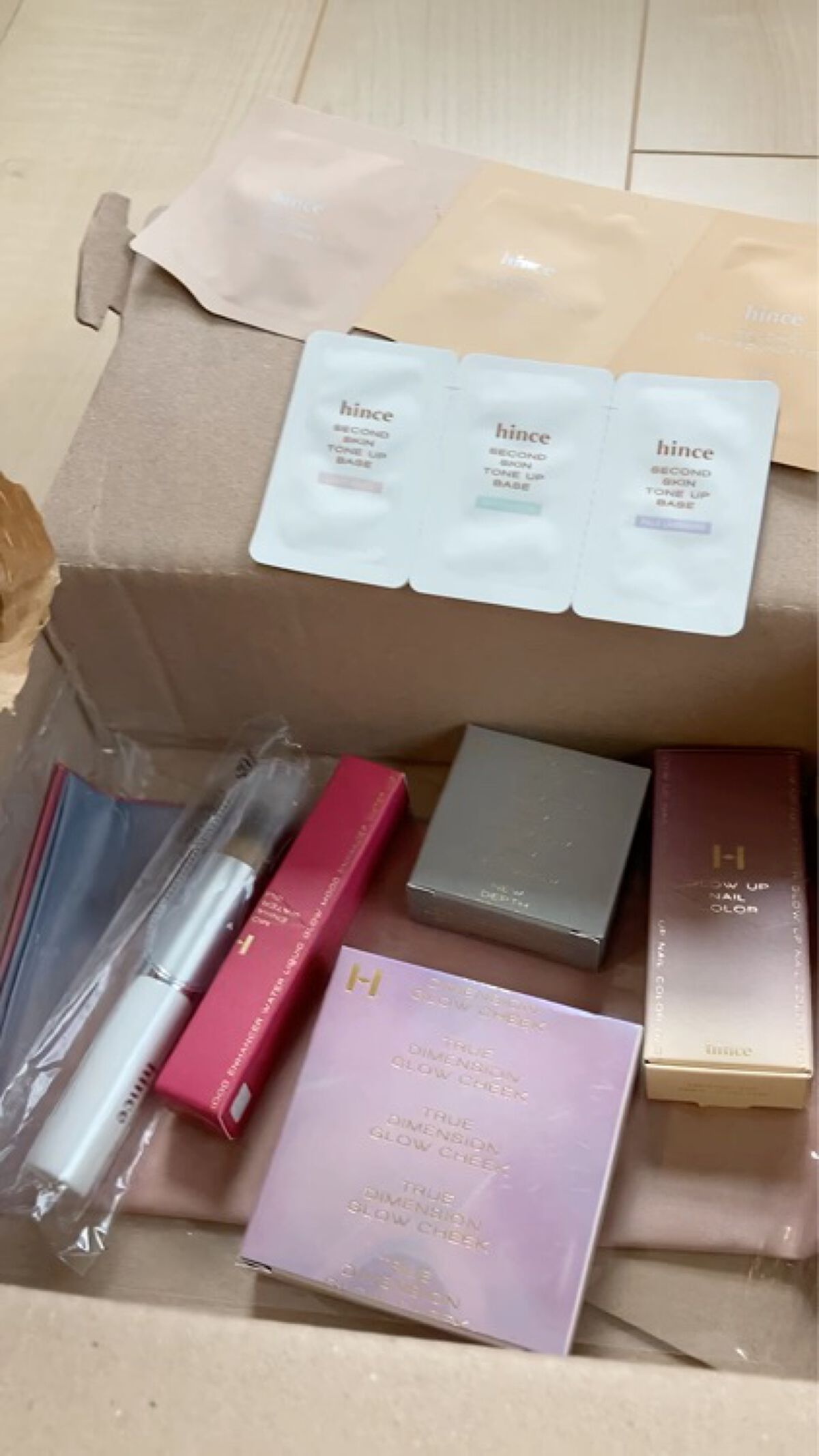 トゥルーディメンショングロウチーク/hince/パウダーチークを使ったクチコミ（2枚目）