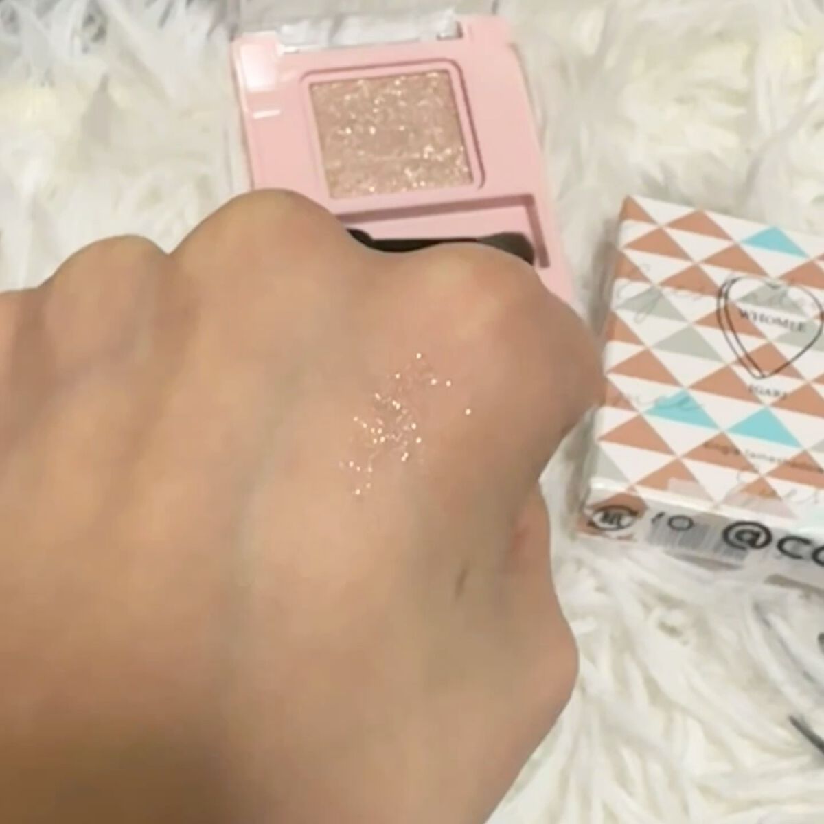 フーミー シングルアイシャドウ/WHOMEE/単色アイシャドウを使ったクチコミ（3枚目）