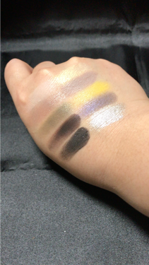 Kylie Cosmetics アイオブザストーム　カイシャドウ　(Eye of the Storm Kyshadow)のクチコミ「#KYLIEye of the Storm Palette
2枚目に動画が出てます是非見てくだ.....」（2枚目）