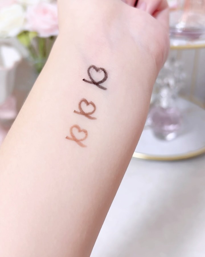 1DAY TATTOO ペンシルアイライナー/K-パレット/ペンシルアイライナーの動画クチコミ1つ目