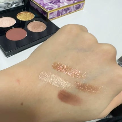 DIVINE ROSE LUXE QUAD/PAT McGRATH LABS/アイシャドウパレットの動画クチコミ3つ目