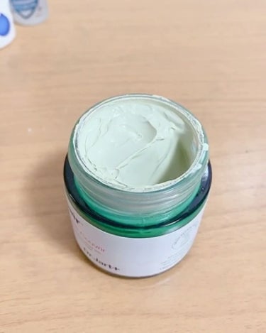 チェリーブロッサム トーンアップ クリーム UV/innisfree/フェイスクリームを使ったクチコミ（2枚目）