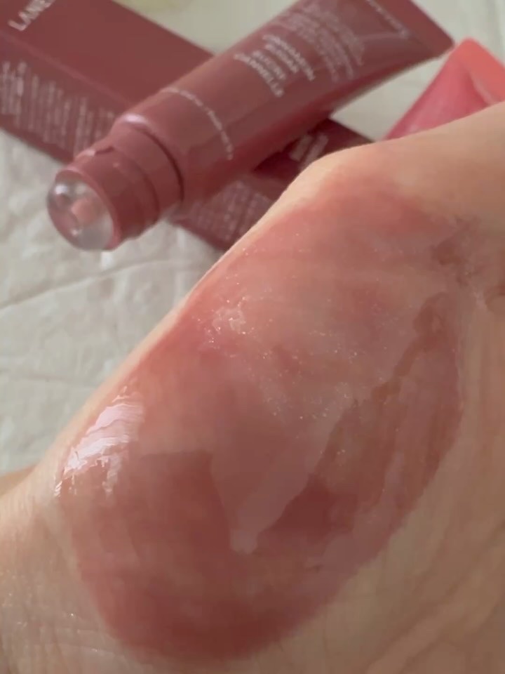 リップグロウィバーム/LANEIGE/リップバームの動画クチコミ3つ目