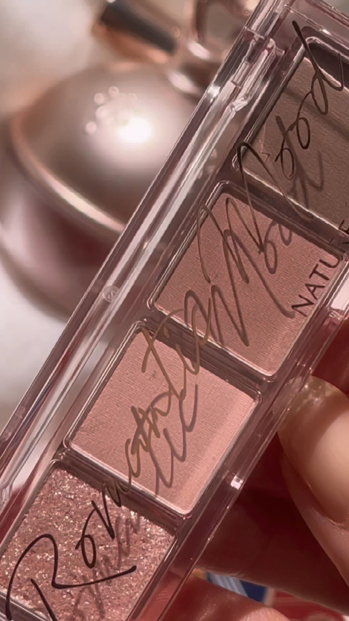 ルックアット マイアイズ/ETUDE/単色アイシャドウを使ったクチコミ（1枚目）