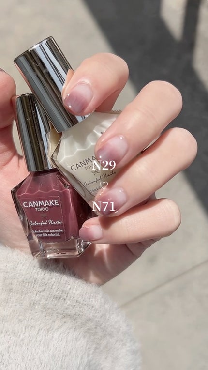 カラフルネイルズ/キャンメイク/マニキュアの人気ショート動画