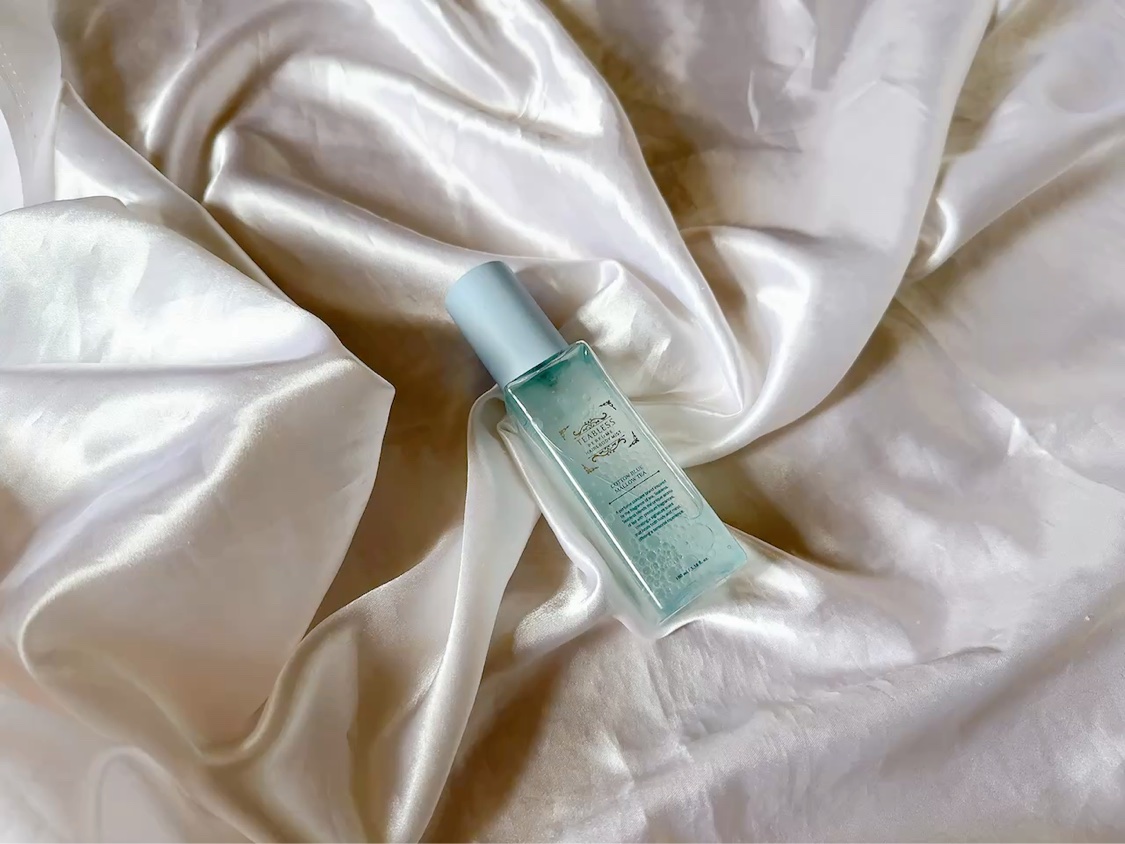 TEABLESS パヒュームヘア＆ボディミスト コットンブルーメロウティーのクチコミ「TEABLESS パフュームヘアボディミスト〈コットンブルーマロウティー〉は、シュッとひと吹き.....」（3枚目）