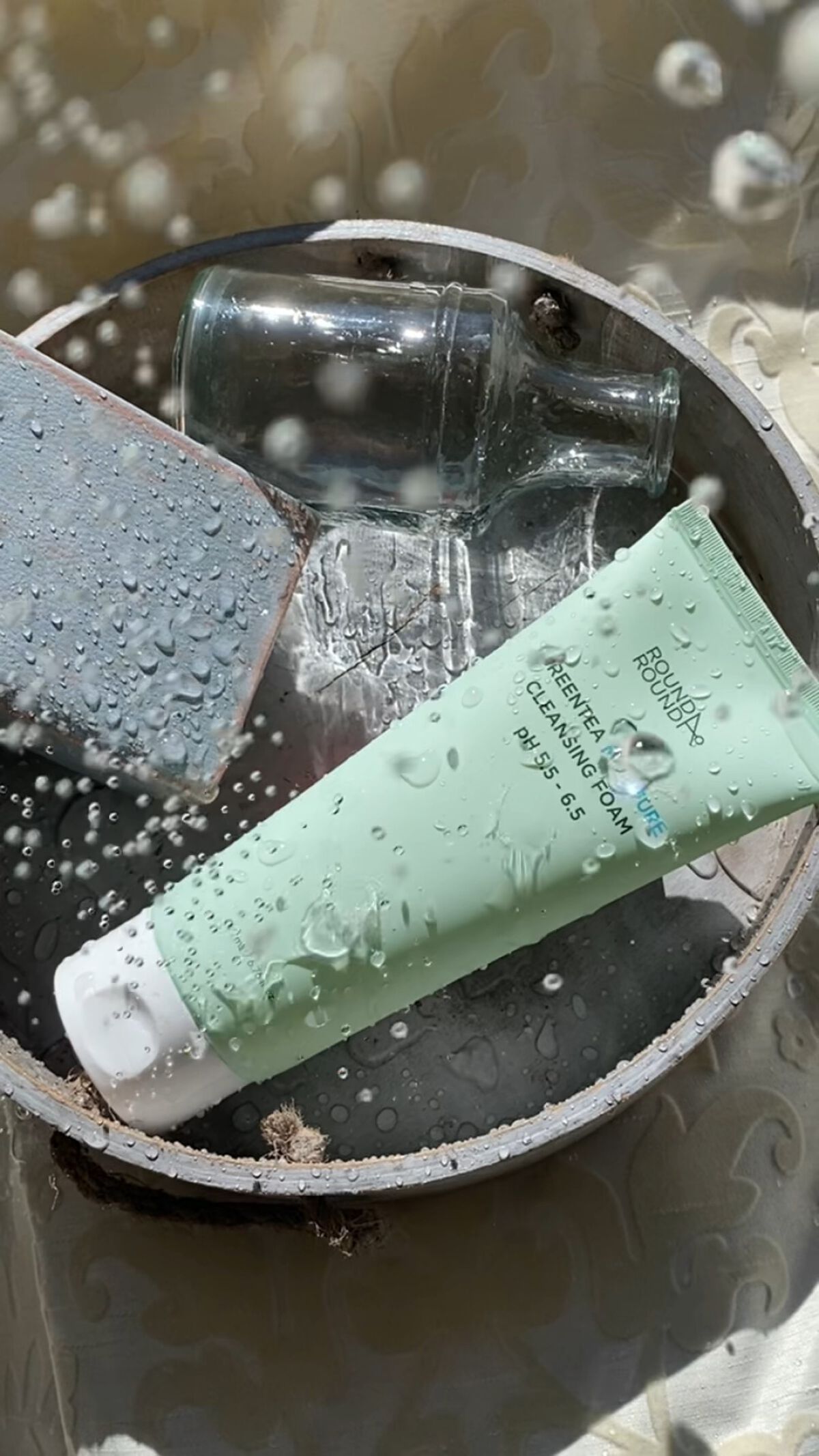 グリーンティー モイスチャークレンジングフォーム/ラウンドアラウンド/洗顔フォームの動画クチコミ2つ目