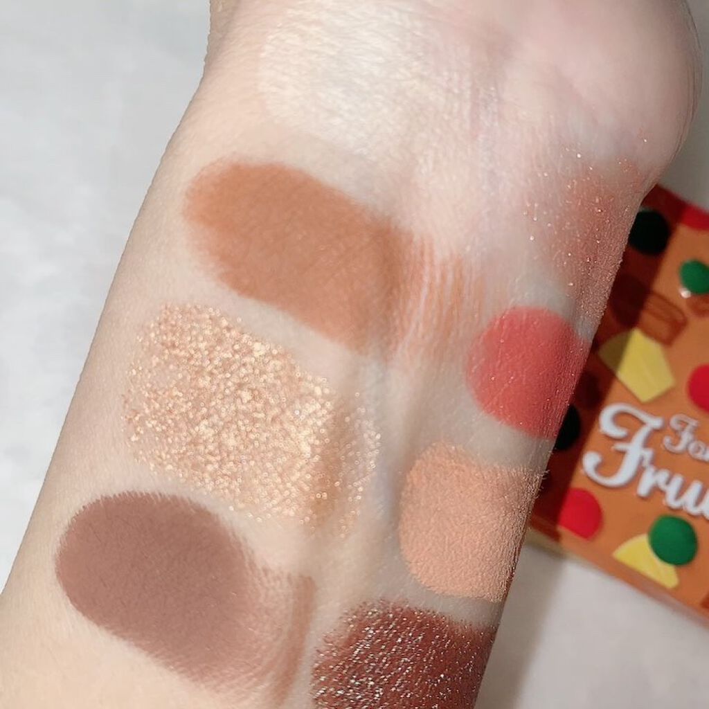  フォビドゥン フルーツケーキ ミニ アイシャドウ パレット/Too Faced/アイシャドウパレットの動画クチコミ4つ目