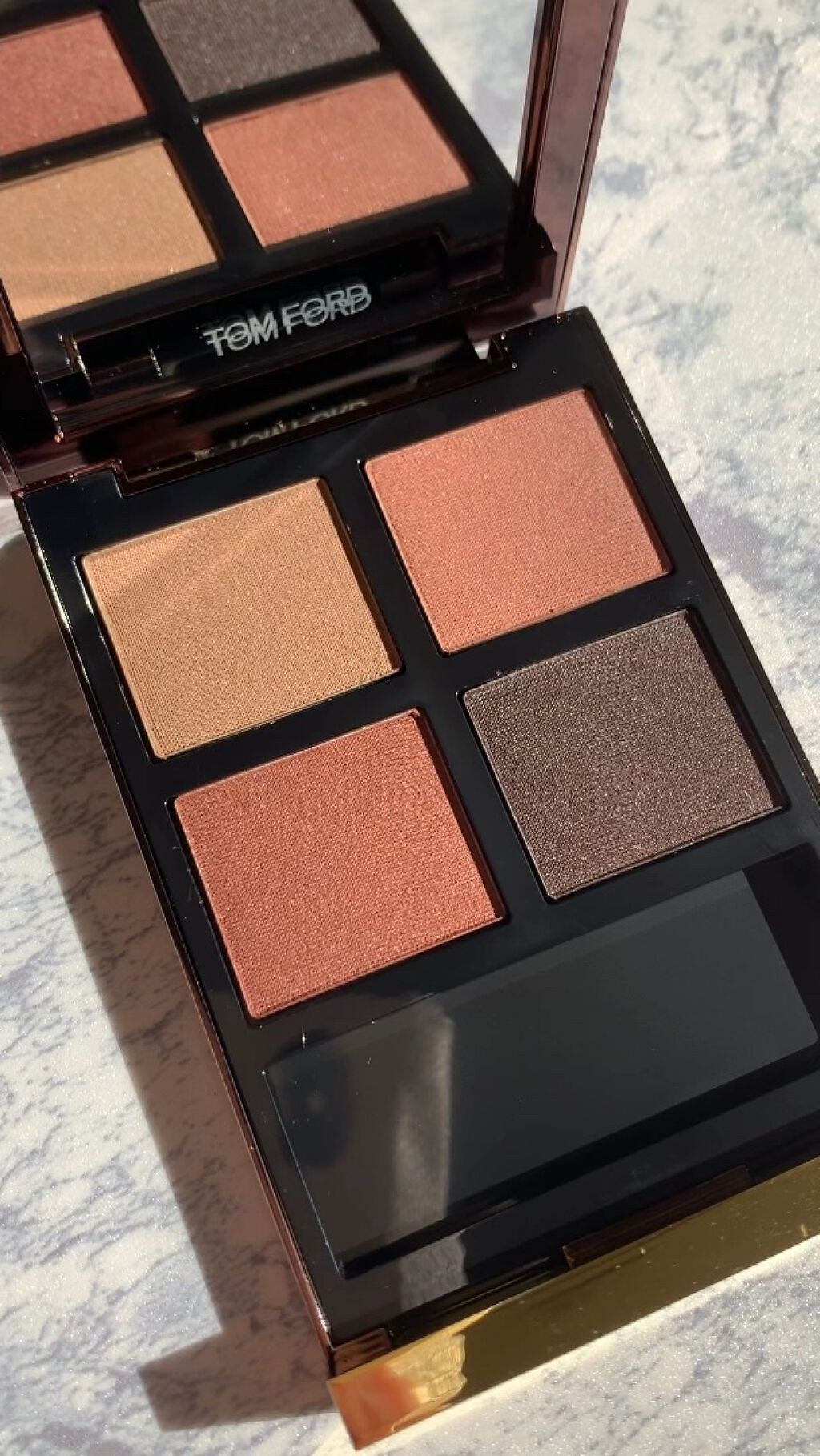 通信販売 トム フォード ビューティ アイ カラー クォード 37