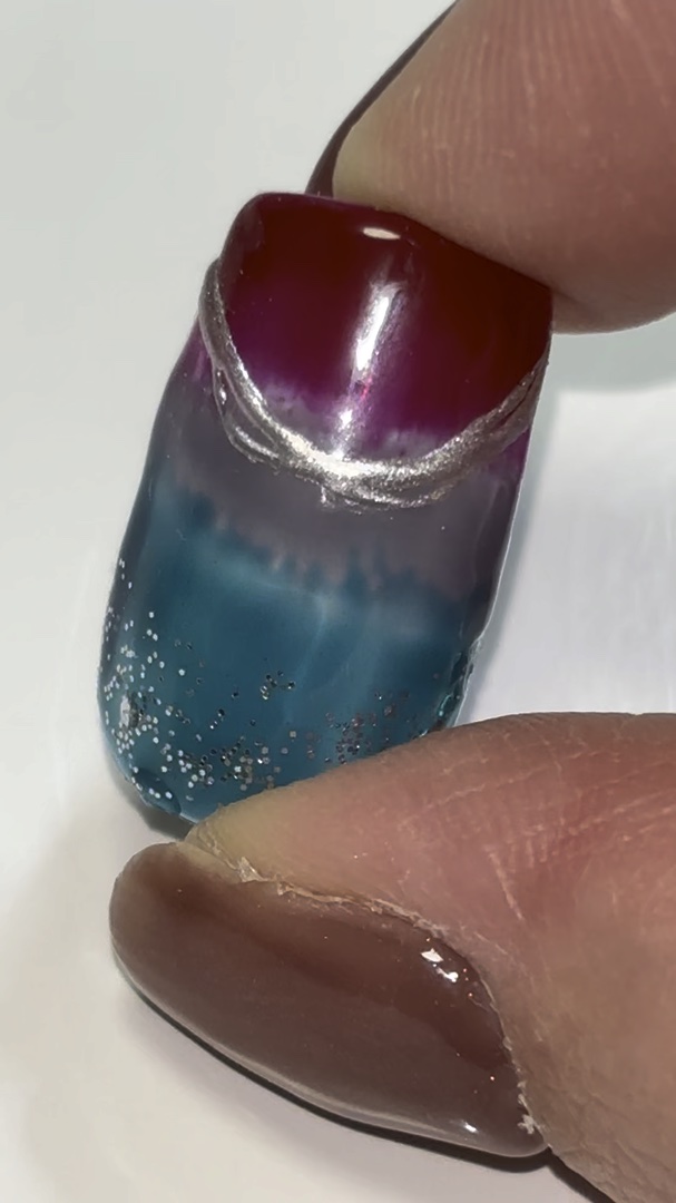 パル カラージェル/キャンドゥ/ジェルネイルの動画クチコミ3つ目