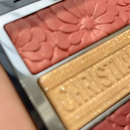 トリオ ブリック パレット<ピュア グロウ>/Dior/アイシャドウパレットを使ったクチコミ(3枚目)