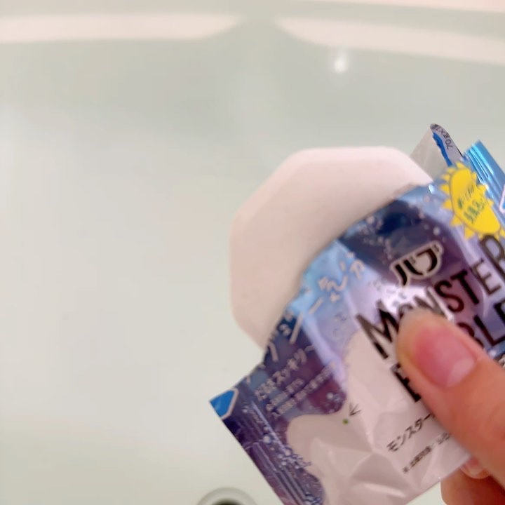 モンスターバブル ゆるんとジャグジー気分/バブ/炭酸系入浴剤を使ったクチコミ（2枚目）