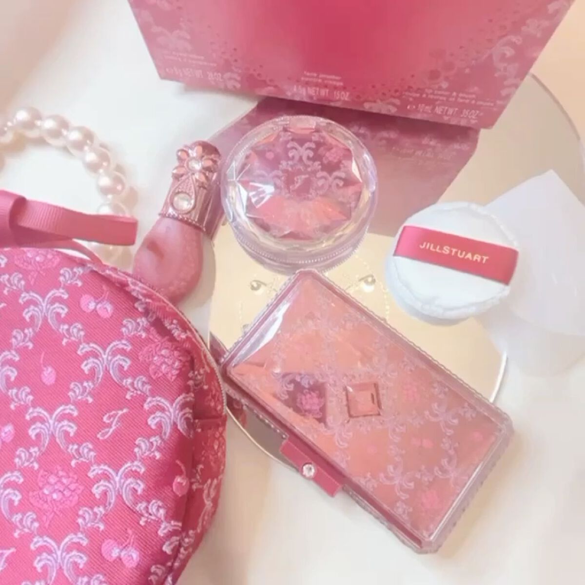 ジルスチュアート ミッドナイトチェリー コレクション/JILL STUART/メイクアップキットを使ったクチコミ（3枚目）