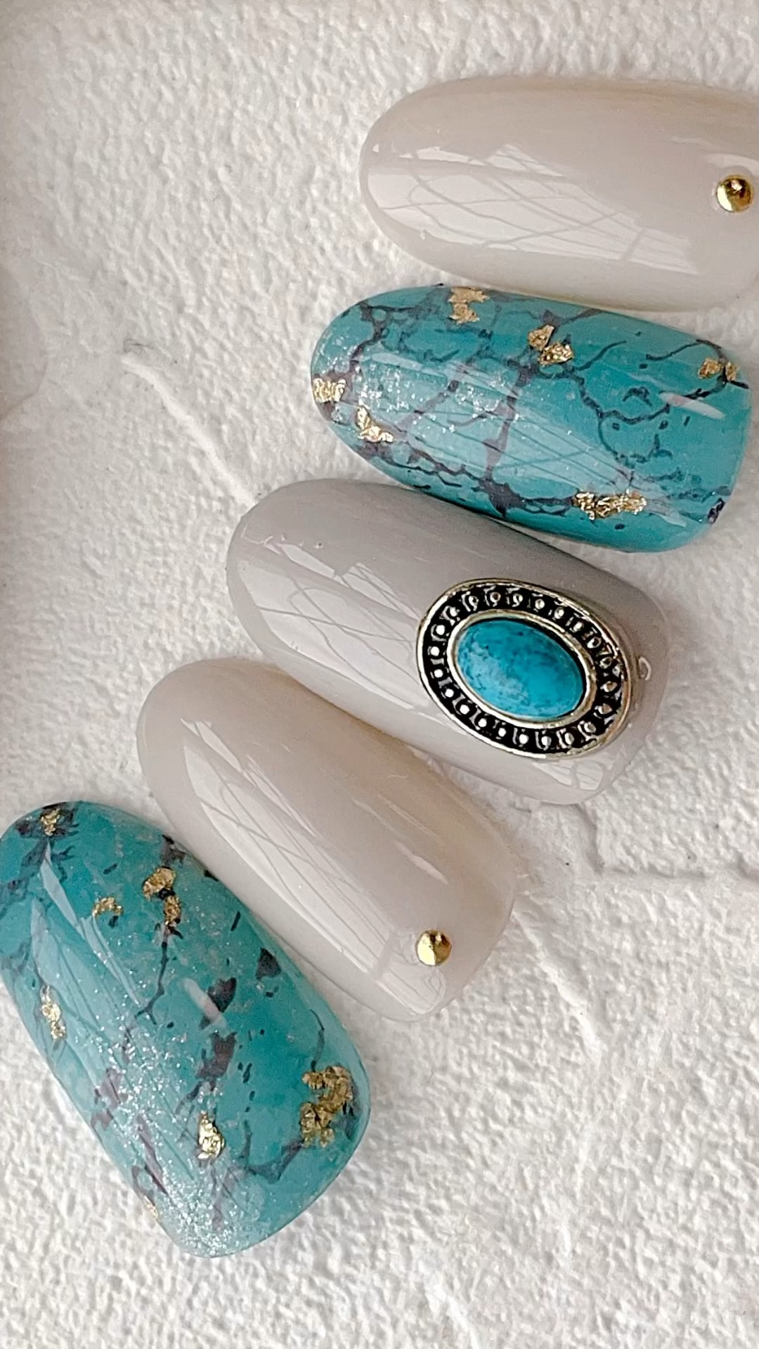 ブリーザブル/ORLY/マニキュアの動画クチコミ2つ目