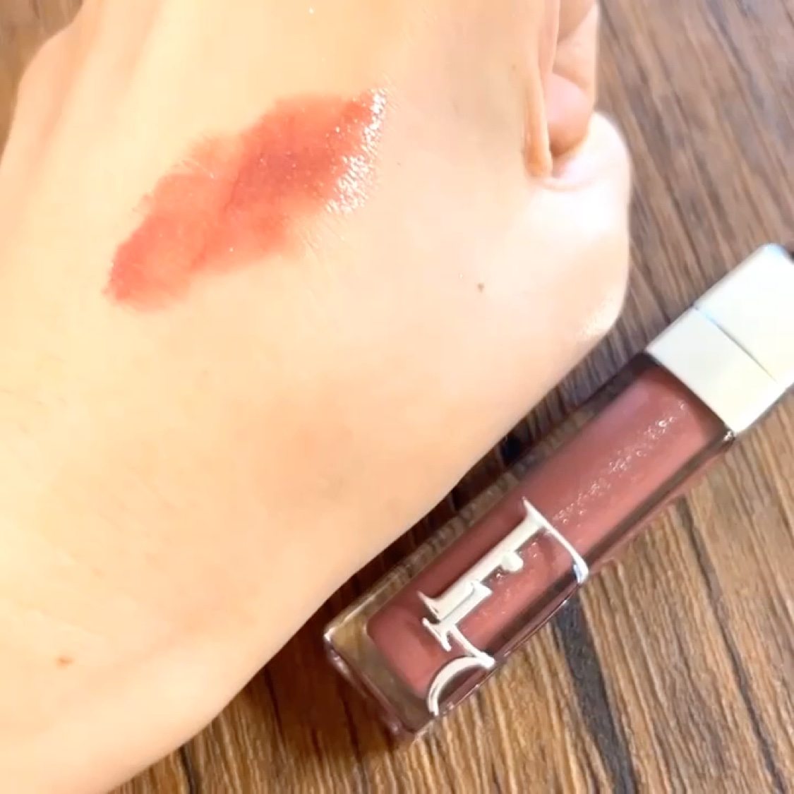 ディオール アディクト リップ マキシマイザー/Dior/リップグロスを使ったクチコミ（2枚目）