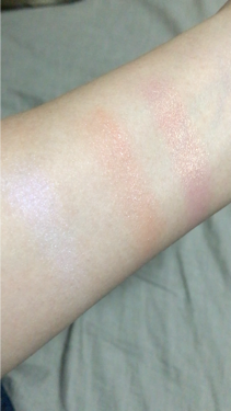 ナチュラルホワイトニング ミネラルパウダーサンスクリーン（ポンポンタイプ）/MiMC/日焼け止めパウダーを使ったクチコミ（3枚目）