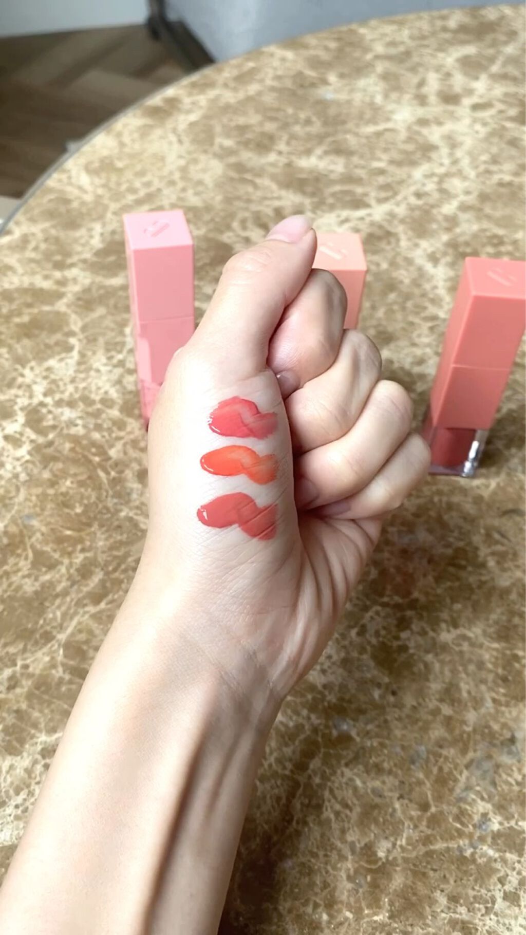 デューイ シロップ ティント/CLIO/口紅の動画クチコミ4つ目