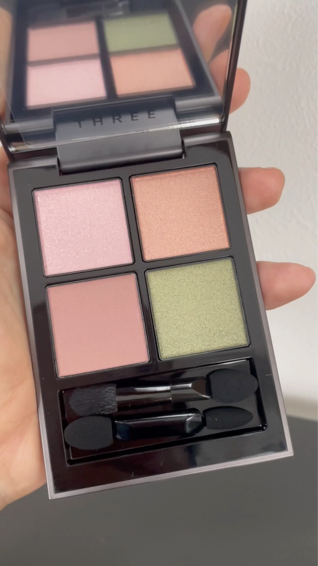 THREE スターゲージング アイシャドウクアッド/THREE/アイシャドウパレットの動画クチコミ2つ目