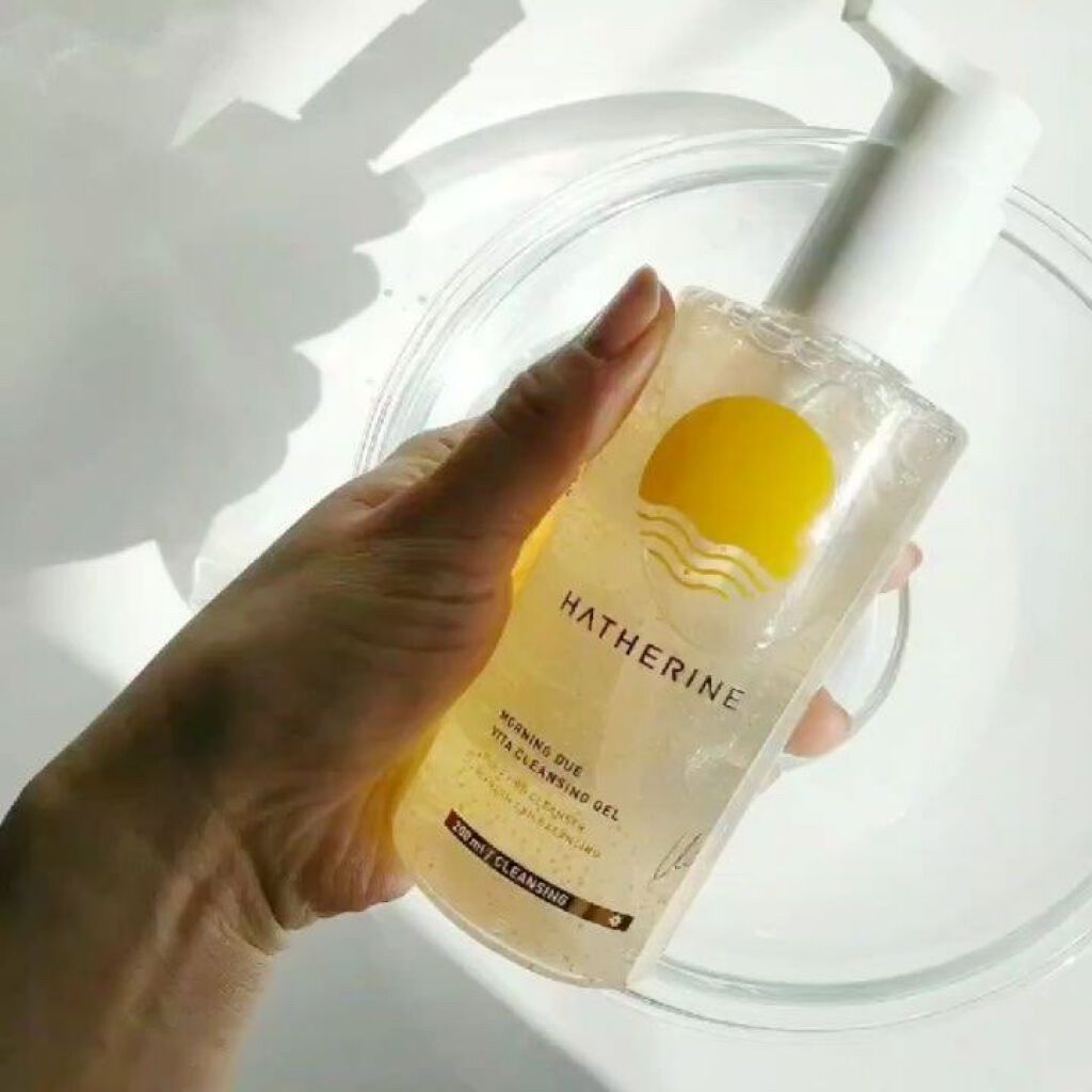 モーニングデュー ビタクレンジングジェル/HATHERINE/クレンジングジェルの動画クチコミ4つ目