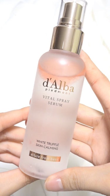 
d'Alba
White Truffle Vital Spray Serum


トナー&ミスト&セラム&エッセンスの
役割を担ってくれるオールインワンミスト！

いつでも簡単に
水分、保湿、角質ケア