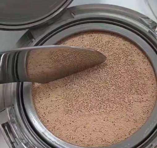 ブラーカバークッション/LUNA/クッションファンデーションを使ったクチコミ（2枚目）