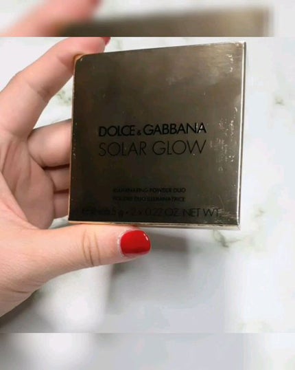 ソーラーグロウ イルミネーティングパウダー デュオ/DOLCE&GABBANA BEAUTY/ハイライトの人気ショート動画