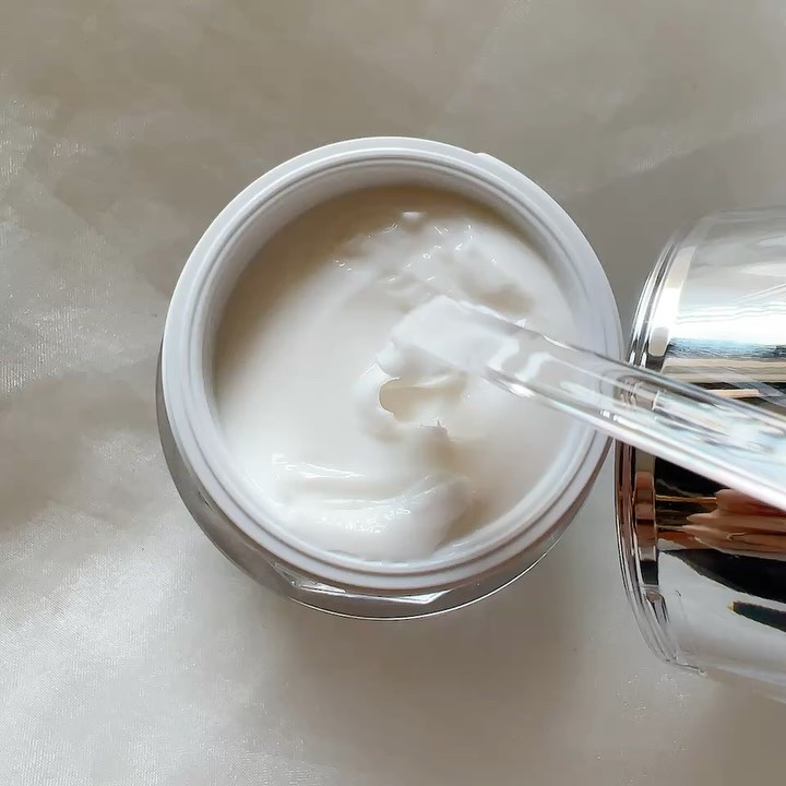 リサージ　トータルフォルミングクリーム/リサージ/フェイスクリームの動画クチコミ1つ目