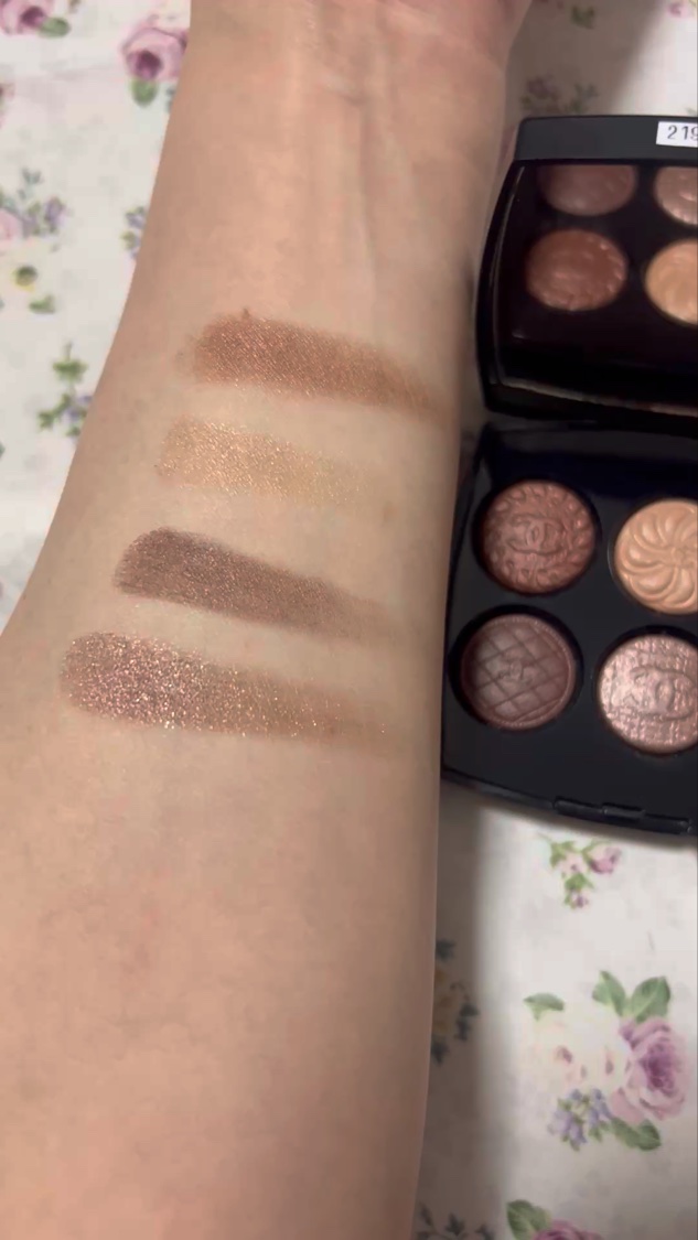 レ キャトル オンブル ブトン/CHANEL/アイシャドウパレットを使ったクチコミ（2枚目）