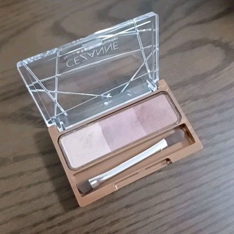 ノーズ＆アイブロウパウダー/CEZANNE/パウダーアイブロウの人気ショート動画