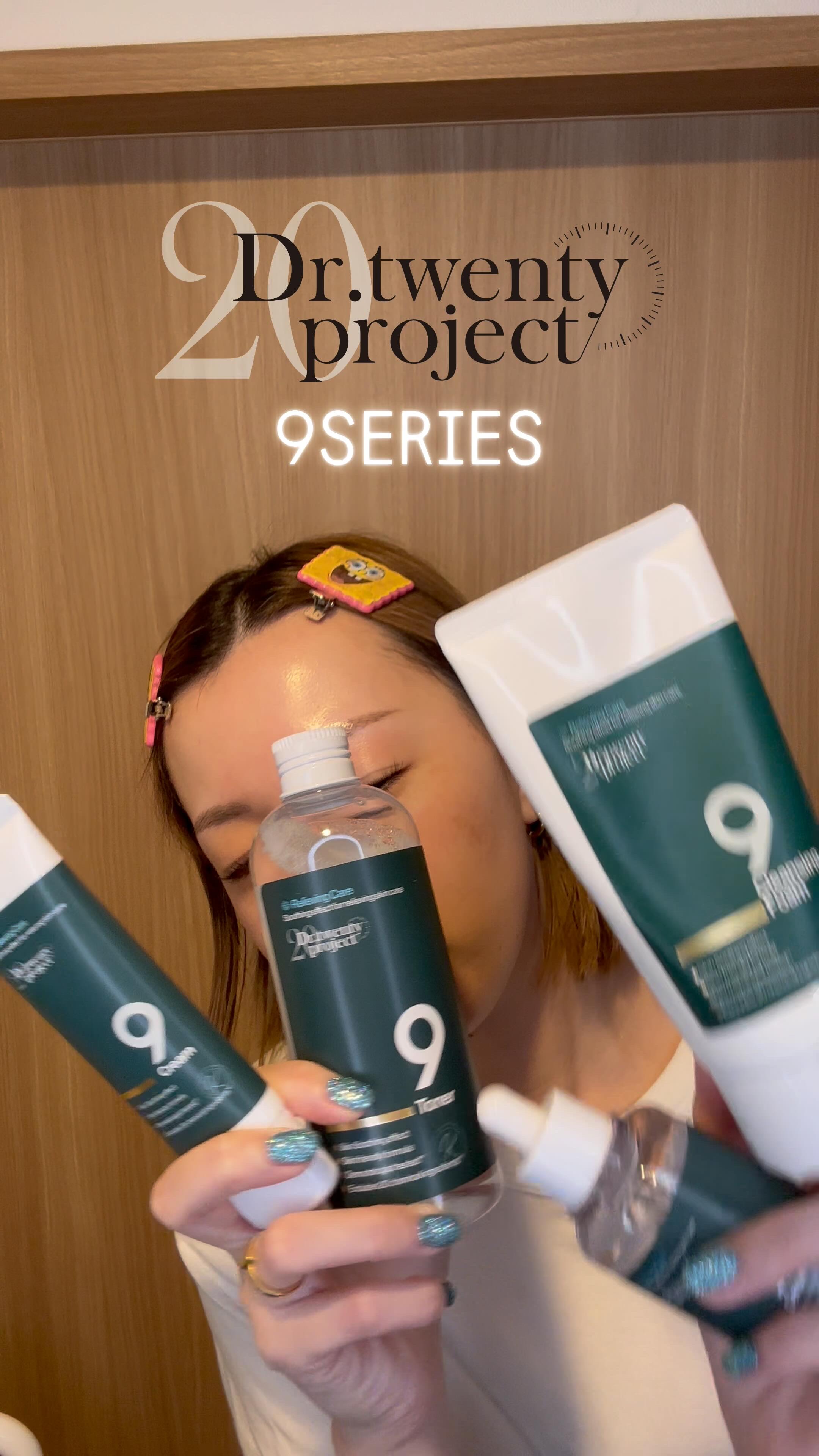 .
.
肌の水分足りてます？
急速チャージとベタつかない保湿✨

@dr.twentyproject_japan 
@twety_dr20pjt 

・9クレンジングフォーム
・9セラム
・9トナー
・9クリーム

まだまだ暑い日が続くみた