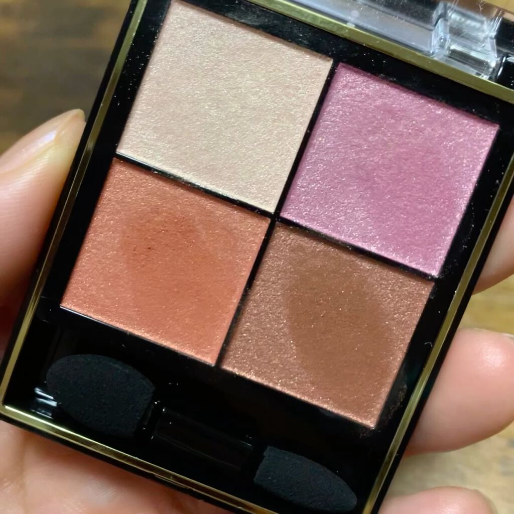 リアルクローズシャドウ/excel/アイシャドウパレットを使ったクチコミ（2枚目）