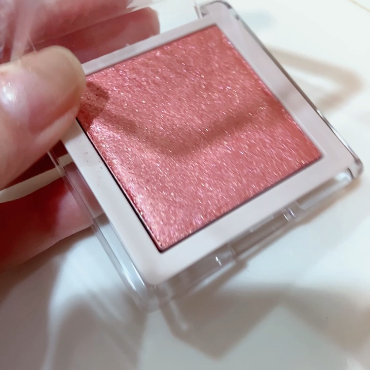 ハイライター/Glint/パウダーハイライトを使ったクチコミ（3枚目）