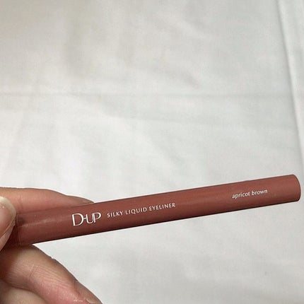 シルキーリキッドアイライナーWP/D-UP/リキッドアイライナーの人気ショート動画