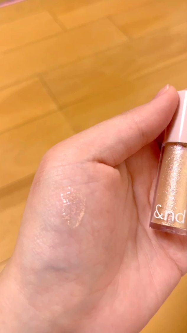 アンドバイロムアンド　グラッシーアイグリッター/&nd by rom&nd/グリッターの動画クチコミ3つ目