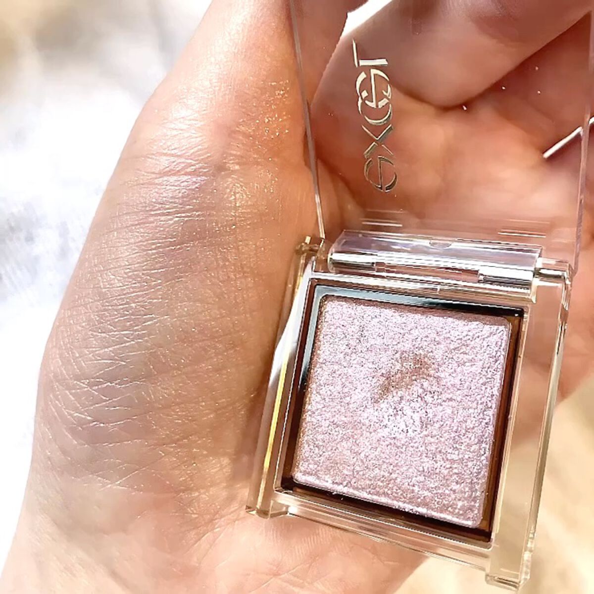 アイプランナー/excel/単色アイシャドウの動画クチコミ4つ目