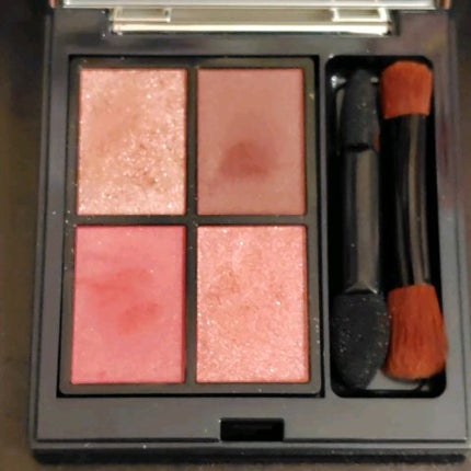 ミネラルクラッシィシャドー/エトヴォス/アイシャドウパレットの人気ショート動画