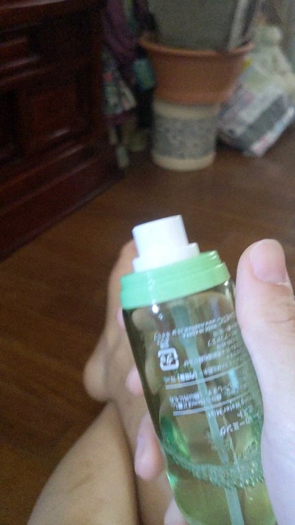 ティーツリーカーミングウォーターミスト/MEDIHEAL/ミスト状化粧水の人気ショート動画