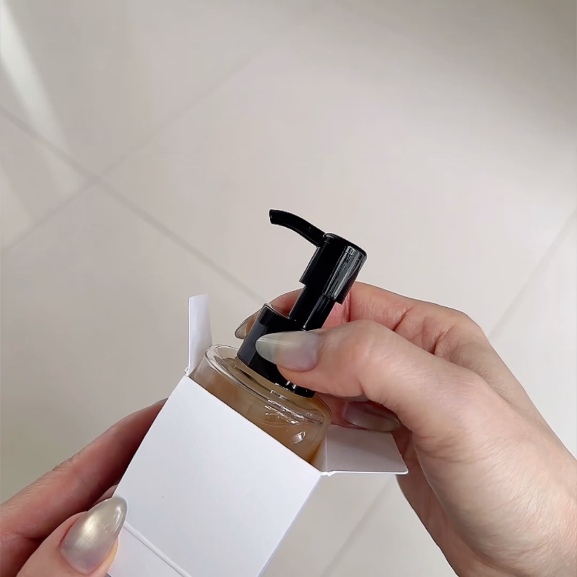 FAS ザ クリア クレンジングオイル/FAS/オイルクレンジングの動画クチコミ4つ目