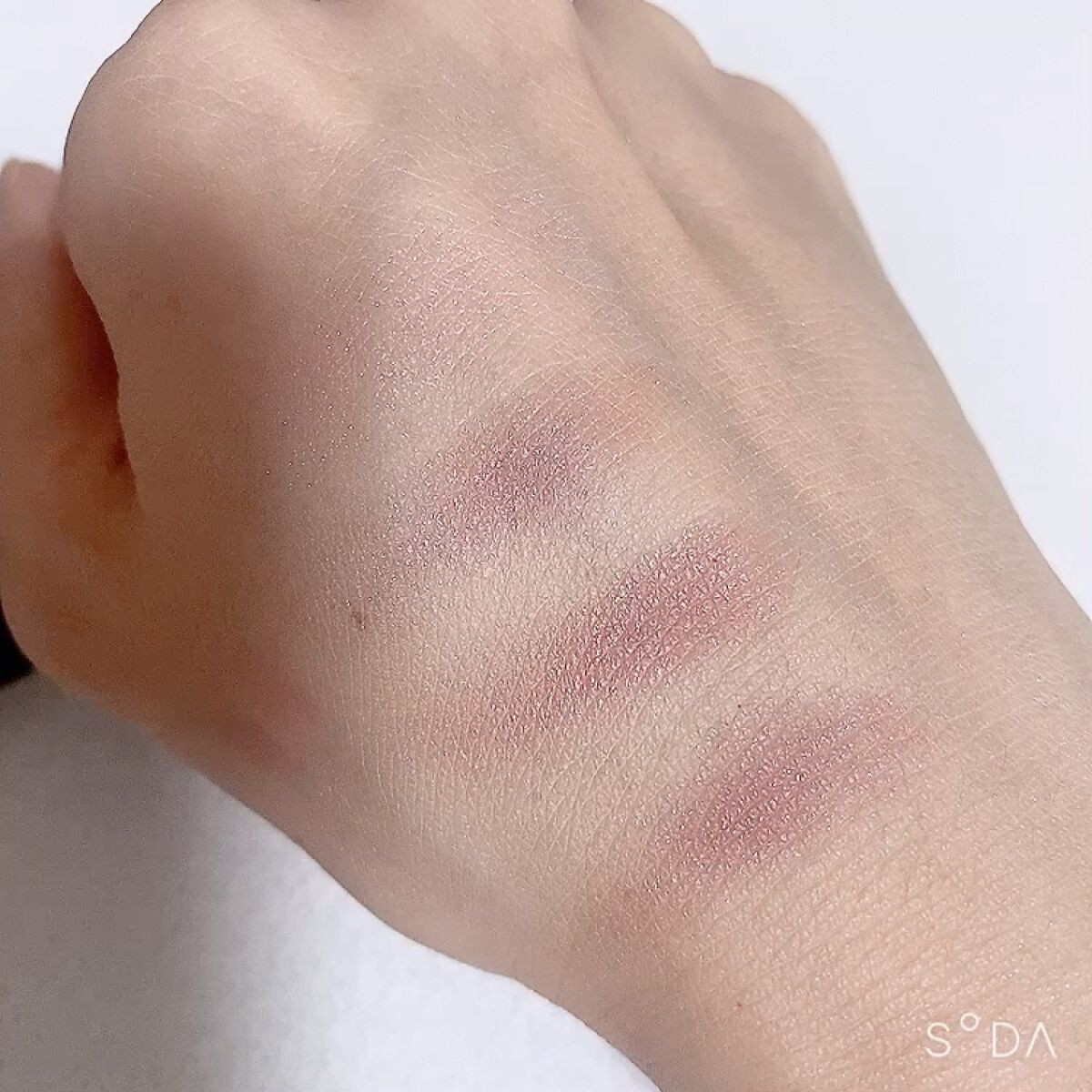 レ キャトル オンブル ツイード/CHANEL/アイシャドウパレットを使ったクチコミ（3枚目）